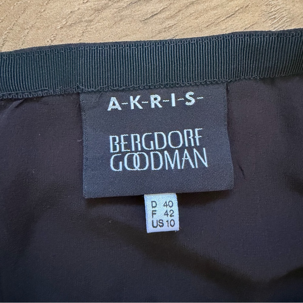 Akris Black Silk Skirt Size 10 Bergdorf Goodman‎ Layered Midi Skirt - Picture 2 of 9
